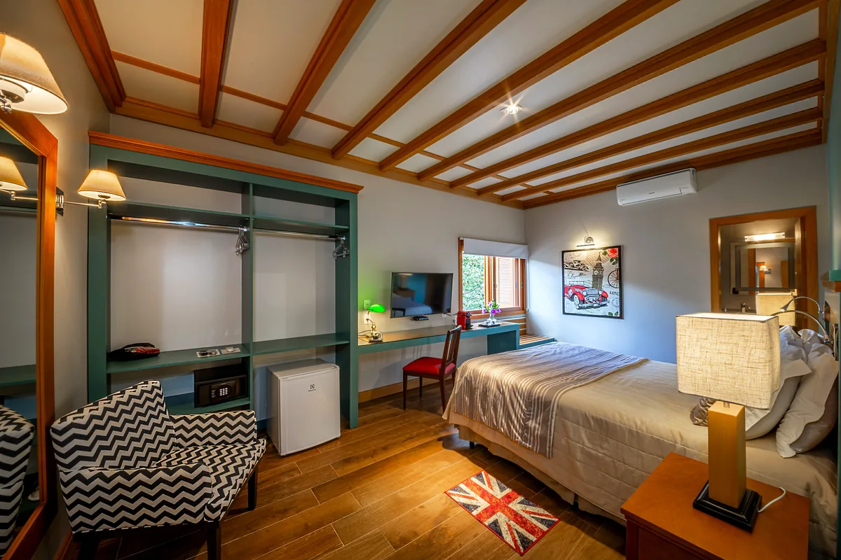 Quarto Superior — Hotel Britânico, 25 m²